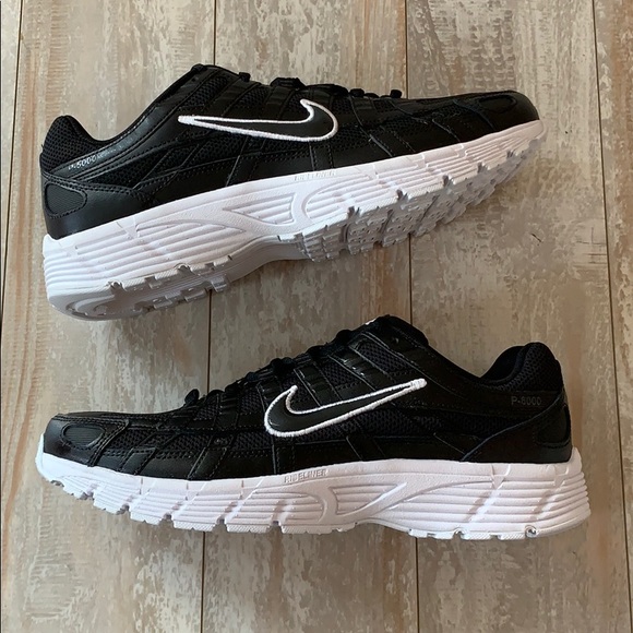 NWT Nike P-6000 black sneakers - Picture 4 of 9